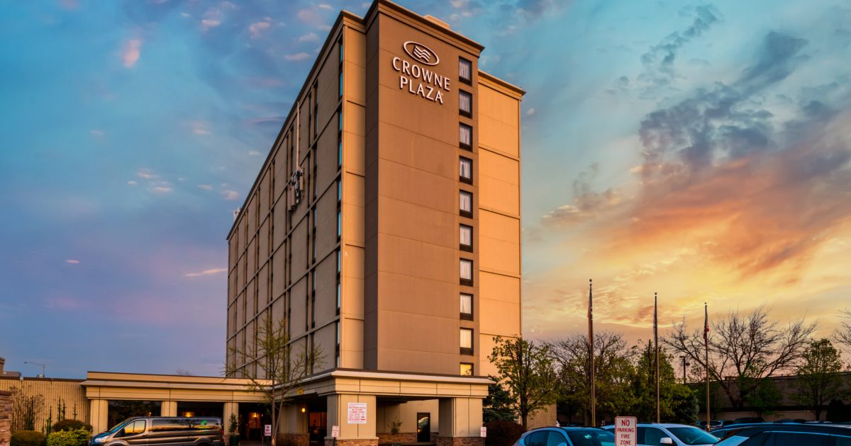 ヨネザワCROWNE PLAZA Crowne Plaza | Visit Elizabeth, New Jersey